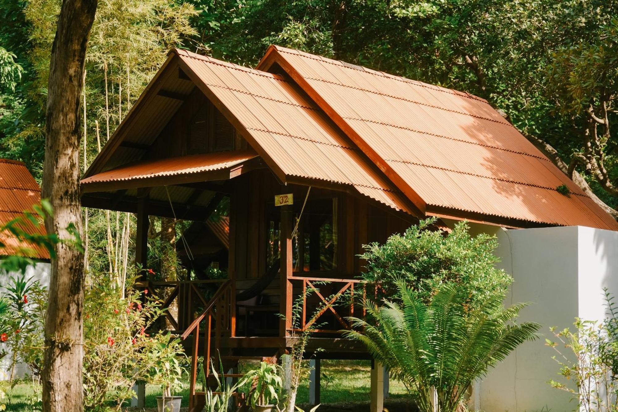 Joy Bungalow Resort And Restaurant Koh Jum Eksteriør bilde