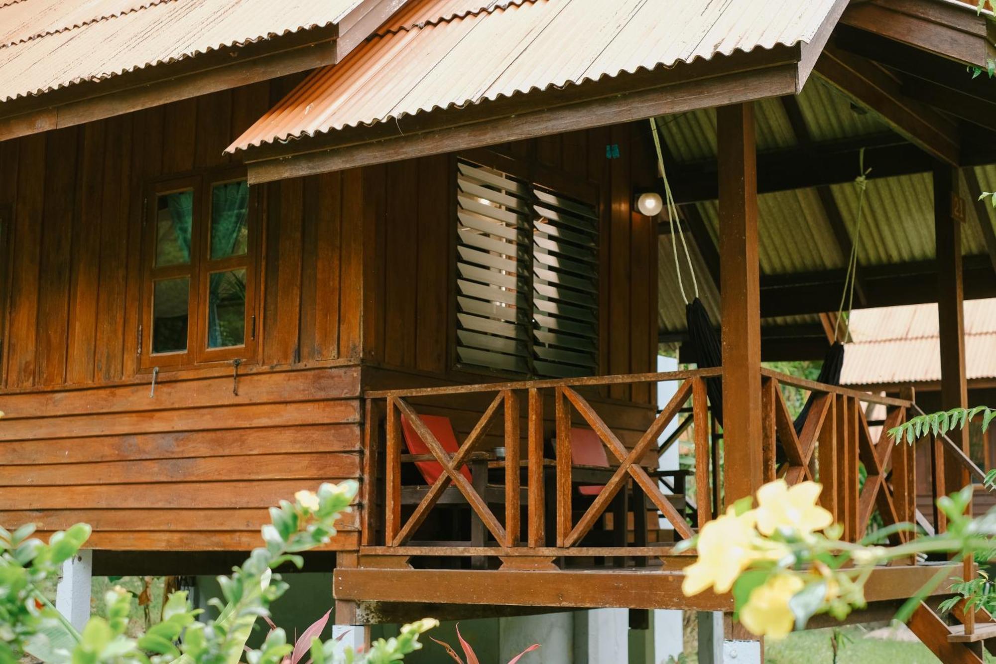 Joy Bungalow Resort And Restaurant Koh Jum Eksteriør bilde